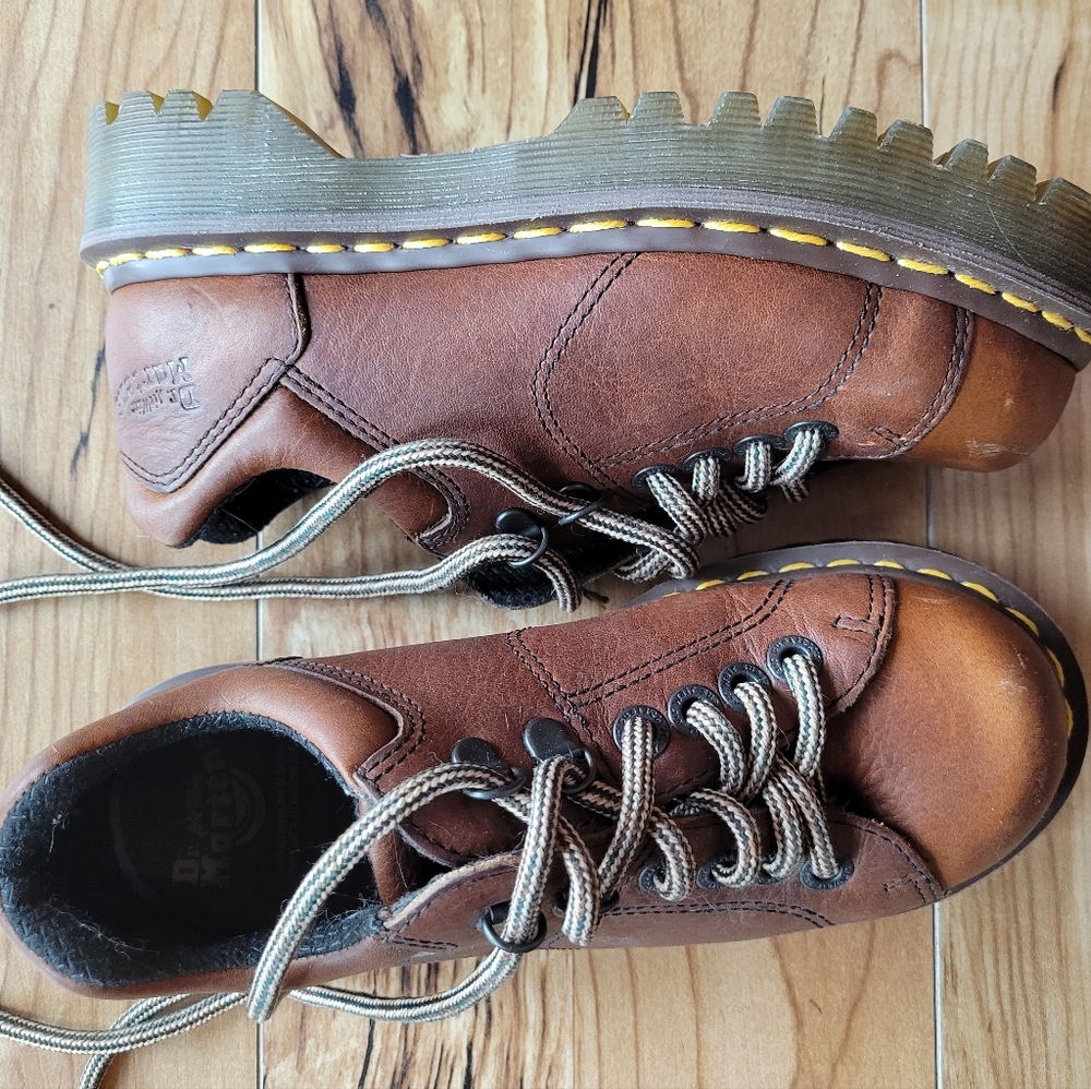 Vintage Dr Marten size 4
